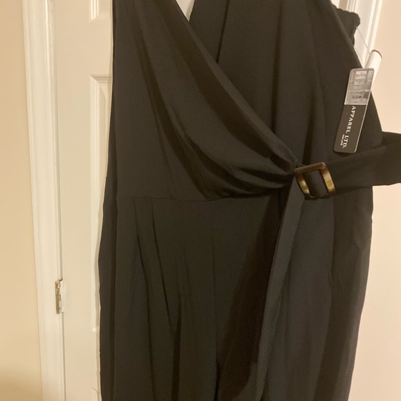 NWT jumpsuit from soho apparel - Picture 2 of 3